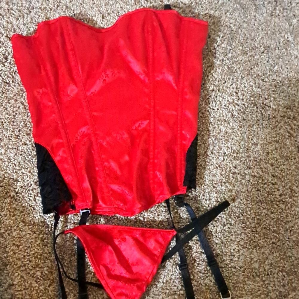 Frederick's of Hollywood Size 34C